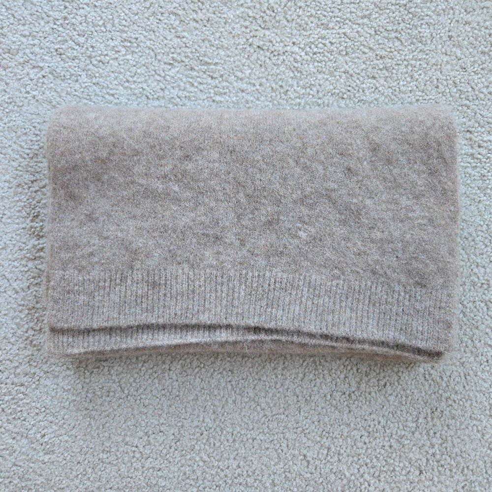 NWOT Sezane Marianne Baby Alpaca Camel Scarf Plush Fuzzy FIRM - Picture 10 of 16